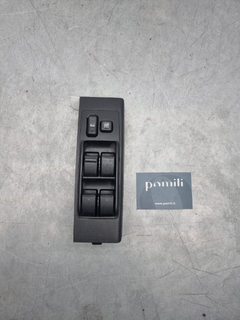 Pomili Rivestimenti interni Blocco comandi alzacristalli Mitsubishi L200