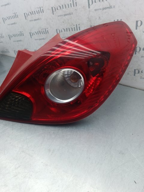 Pomili Fanaleria OPEL CORSA (S07) (01/11>05/15<) fanale posteriore destro