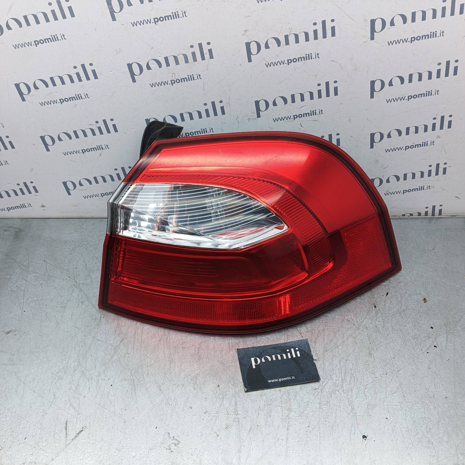 Pomili Fanaleria Kia Rio fanale posteriore destro 92402-1W2R usato