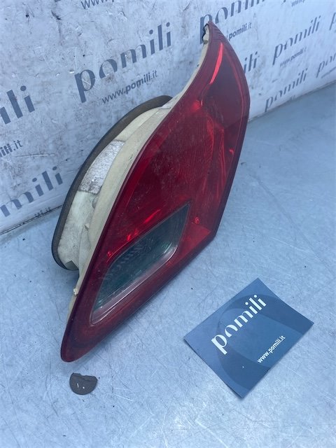 Pomili Fanaleria Opel Astra P10 fanale posteriore interno destro