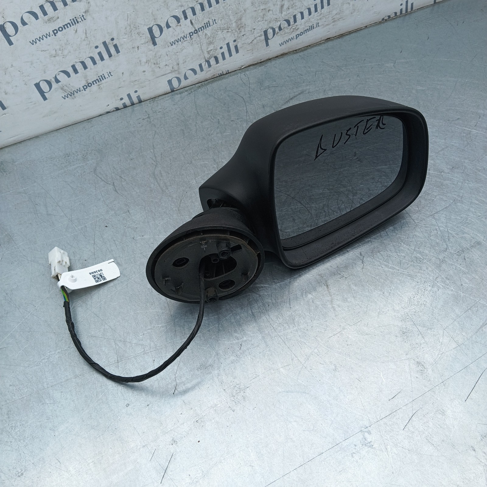 Pomili Cristalli Dacia Sandero I specchietto retrovisore destro 7 pin usato