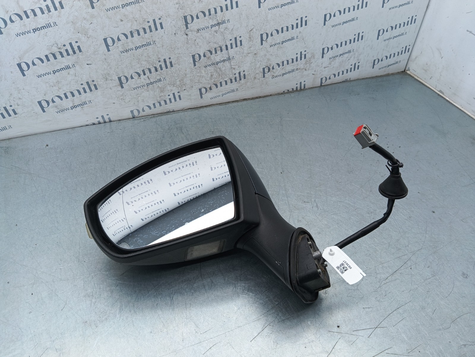 Pomili Cristalli Ford Kuga specchietto sinistro 8 pin usato