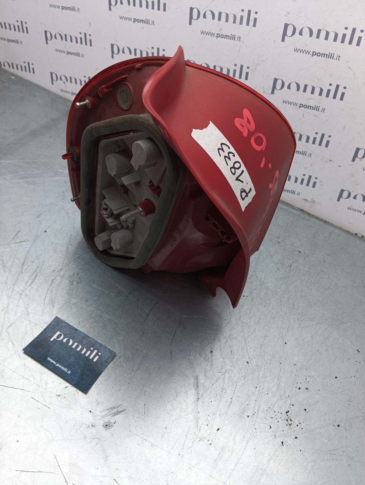 Pomili Fanaleria Fanale posteriore destro Renault Modus Grand Modus 8200658413 usato