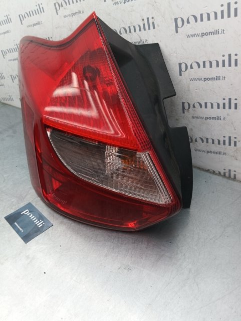 Pomili Fanaleria Ford Focus (CB8) (02/11>11/15<) fanale posteriore sinistro
