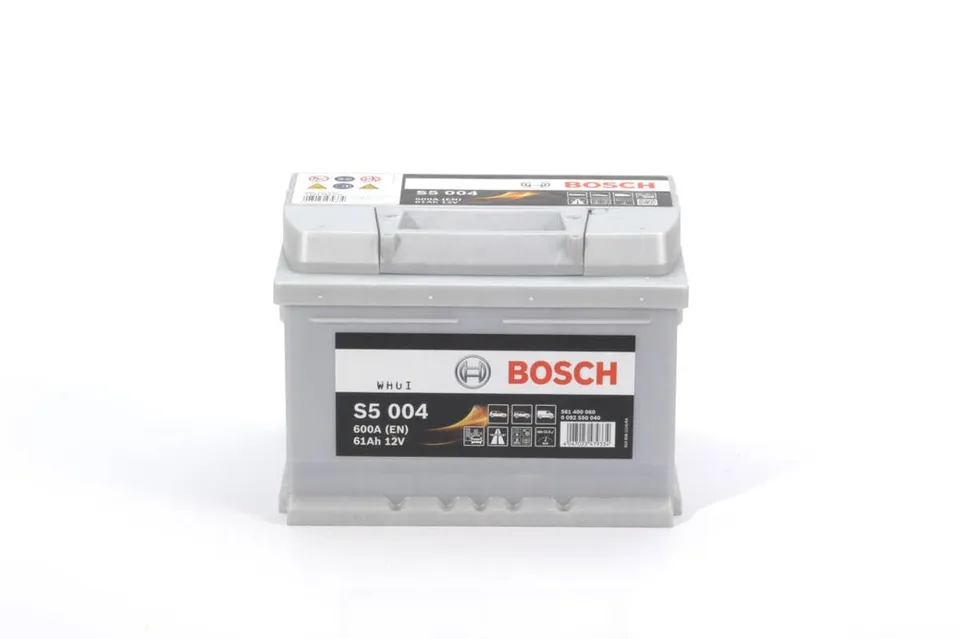 Bosch Batterie S5004 batteria auto 61 Ah 600 A senza Start/Stop