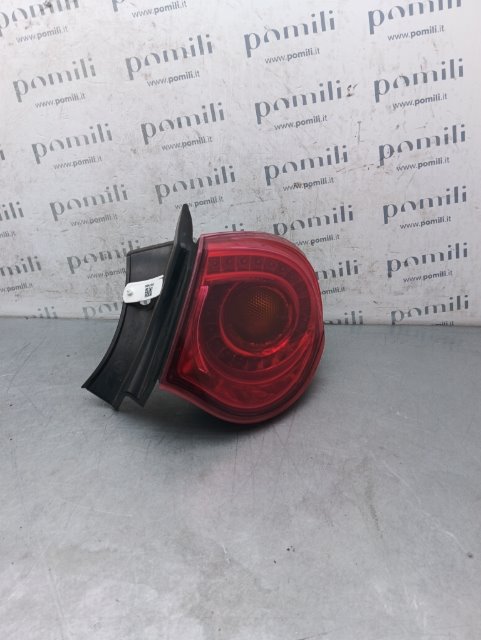 Pomili Fanaleria ALFA ROMEO GIULIETTA (X7) fanale posteriore destro