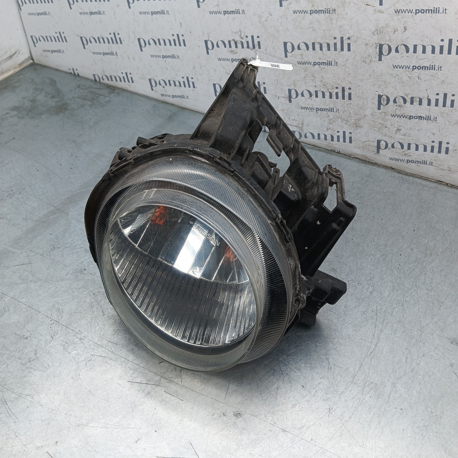 Pomili Fanaleria Nissan Juke F15 luce di posizione anteriore destra 55410000 usata opacizzata