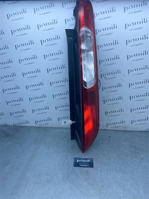 Pomili Fanaleria Fanale posteriore Ford Focus destro