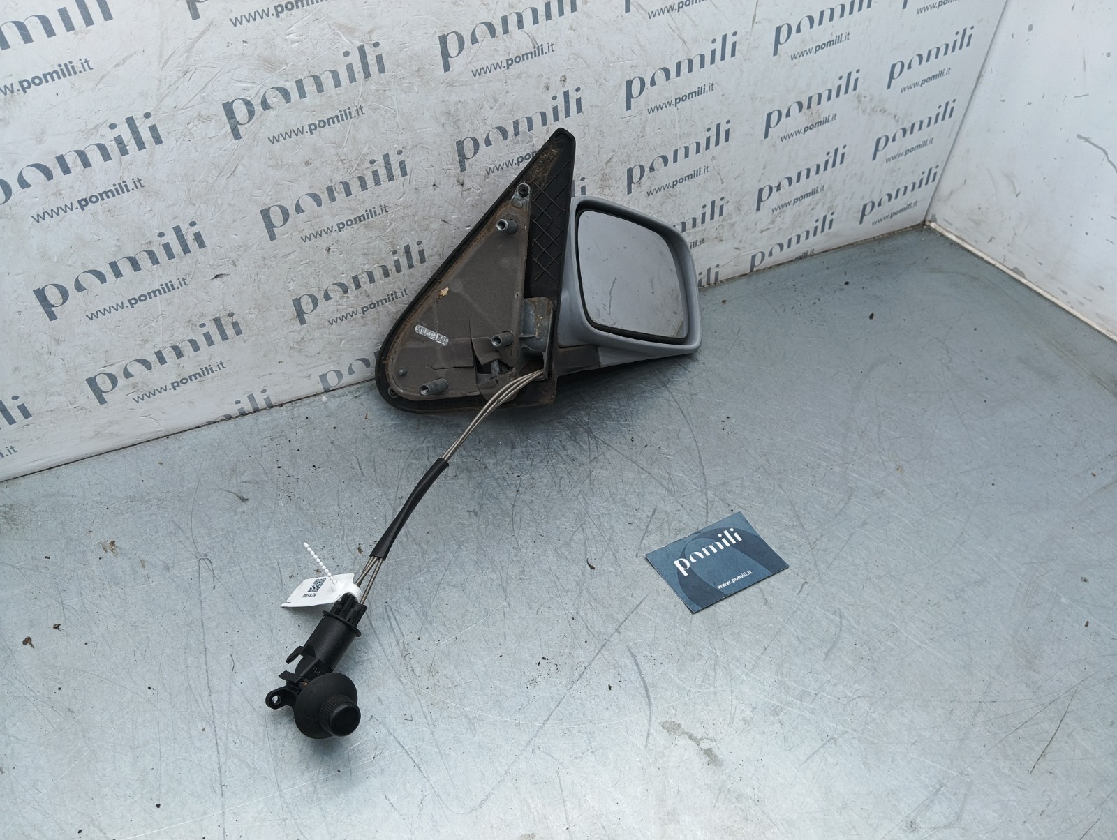 Pomili Cristalli specchietto retrovisore destro Volkswagen Polo III 015408 usato