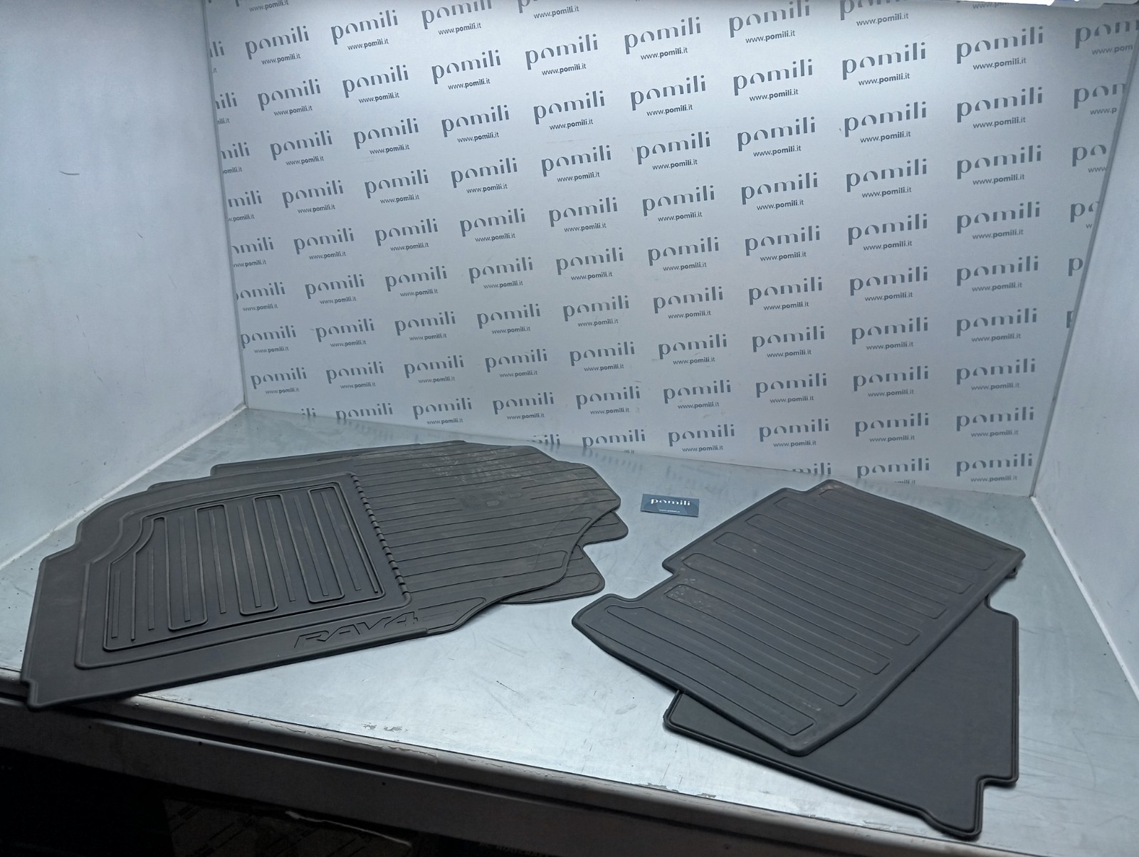Pomili Rivestimenti interni e parti interne Toyota RAV4 tappetini in gomma PZ49L-X035A-RJ