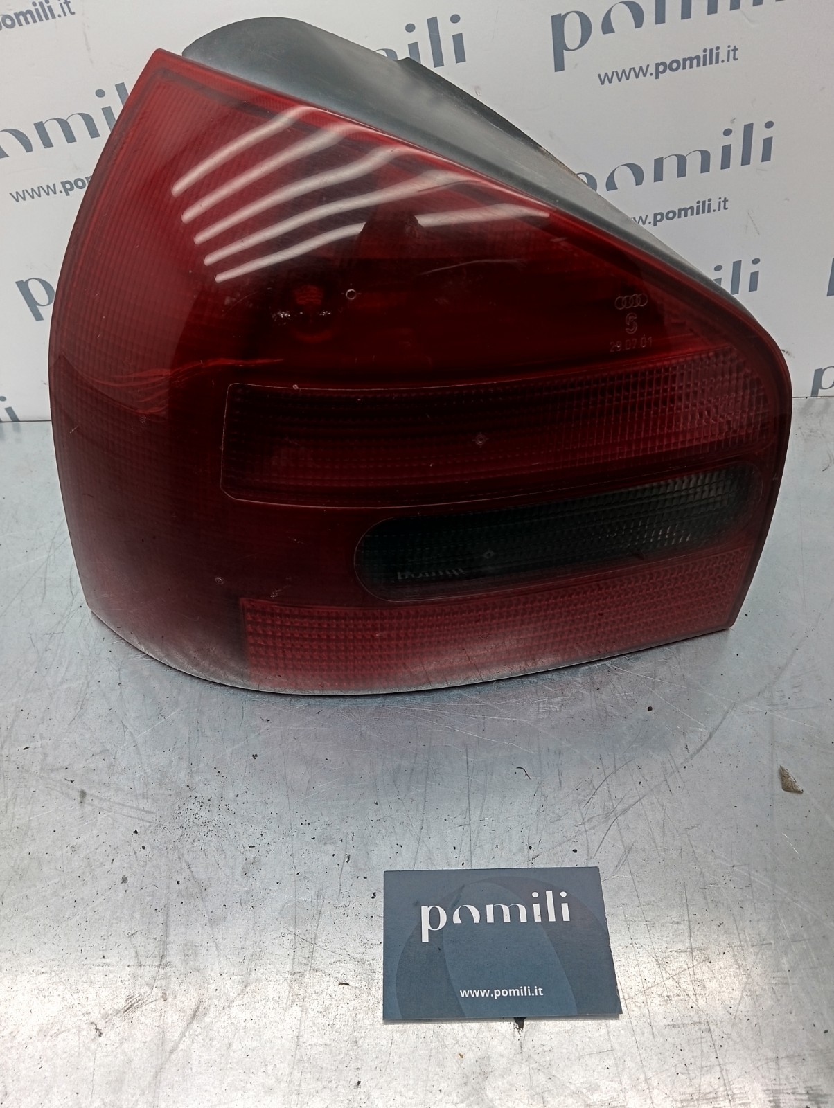 Pomili Fanaleria Fanale posteriore sinistro Audi A3 8L0945095A usato