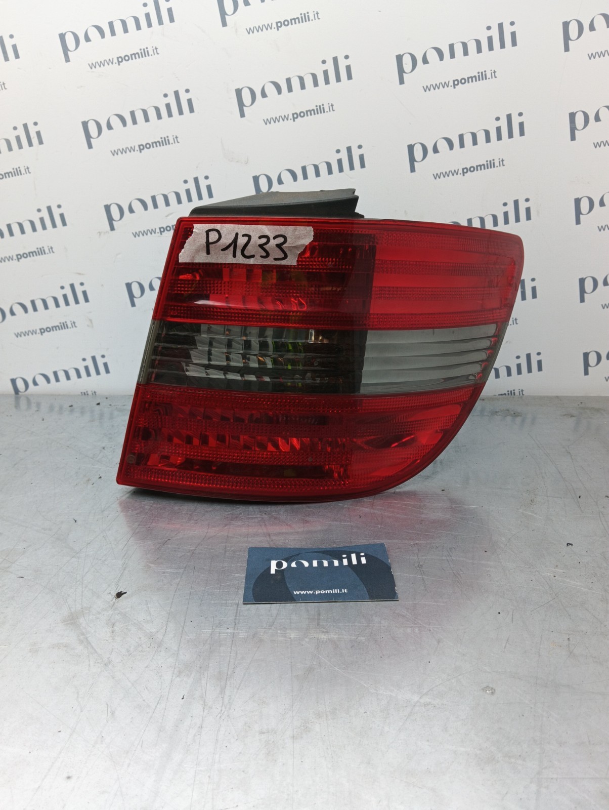 Pomili Fanaleria Mercedes-Benz Classe B 27520217 fanale destro usato