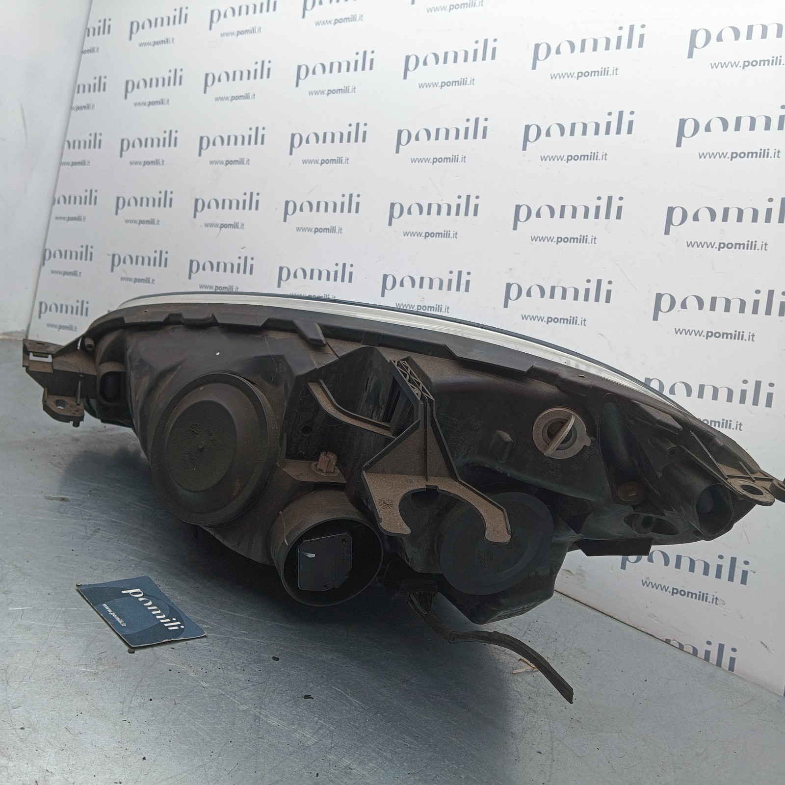 Pomili Fanaleria Citroen C4 Picasso faro anteriore destro usato