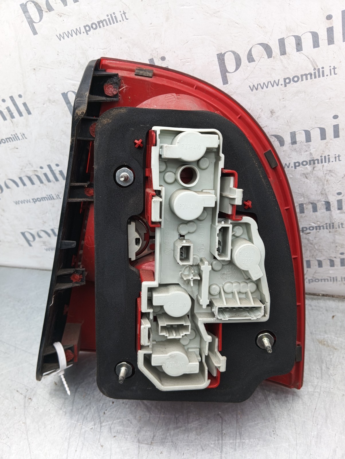 Pomili Fanaleria Fanale posteriore sinistro Volkswagen Passat B5 (2000-2005) 28409014 usato