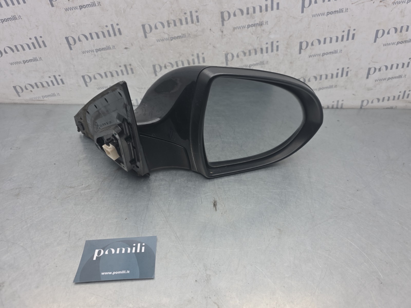 Pomili Cristalli Kia Sportage specchietto retrovisore destro 2010-2016 usato danneggiato