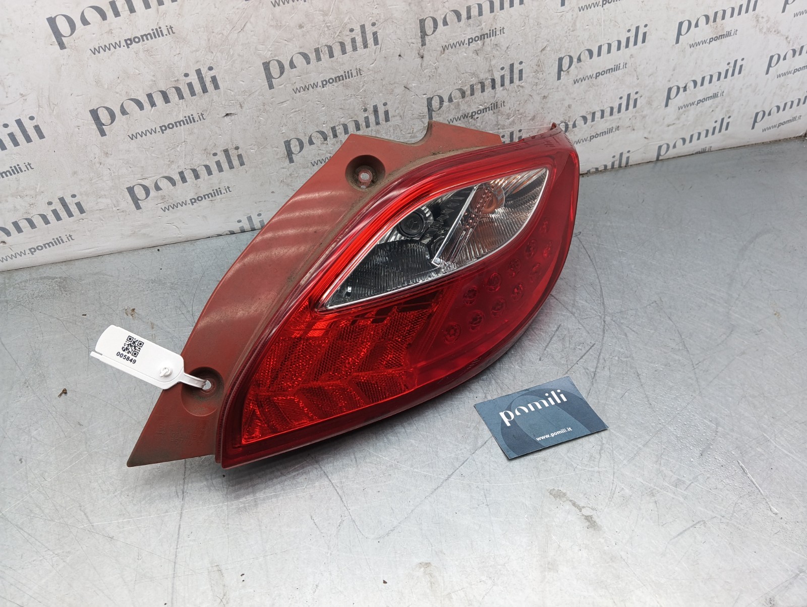 Pomili Fanaleria Fanale posteriore destro LED Mazda 2 D65151150 usato