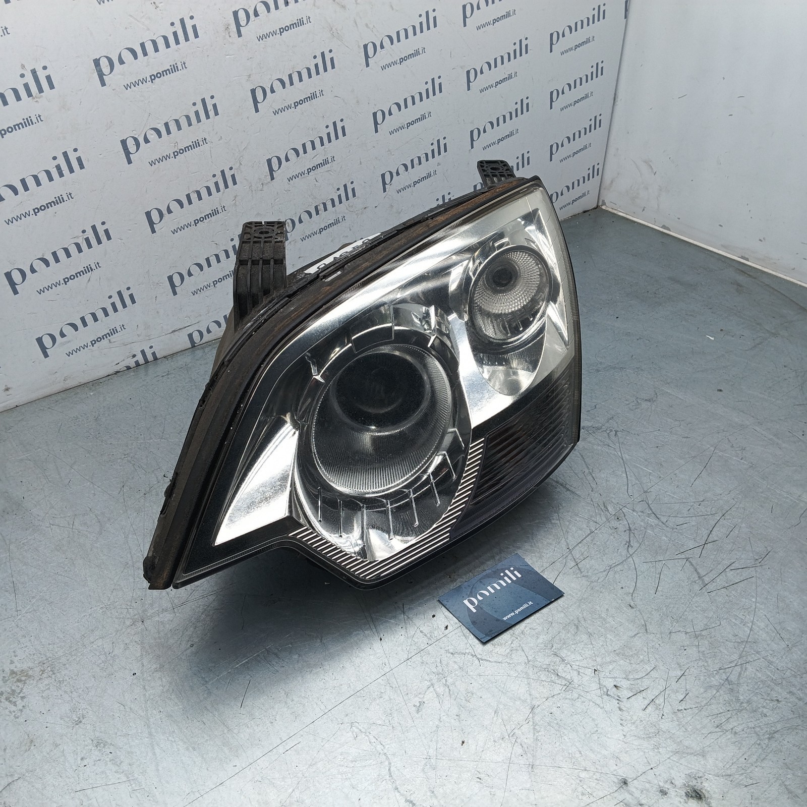 Pomili Fanaleria Opel Antara 00024584 faro anteriore sinistro xenon usato
