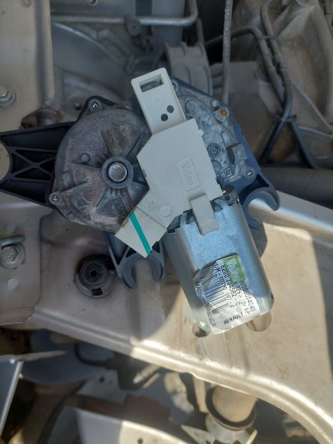 Pomili Cristalli Dacia Duster motorino tergilunotto