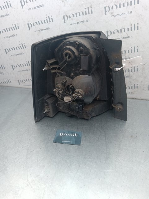 Pomili Fanaleria LAND ROVER FREELANDER fanale posteriore destro