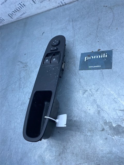 Pomili Rivestimenti interni Blocco comandi alzacristalli FIAT Punto Evo 2009-2013