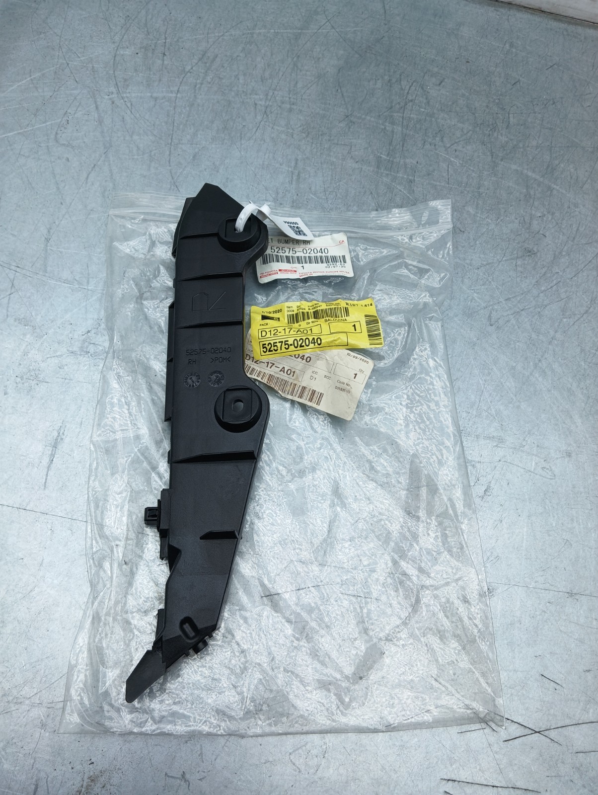 Pomili Paraurti posteriore Toyota Corolla staffa destra 52575-02040 nuova