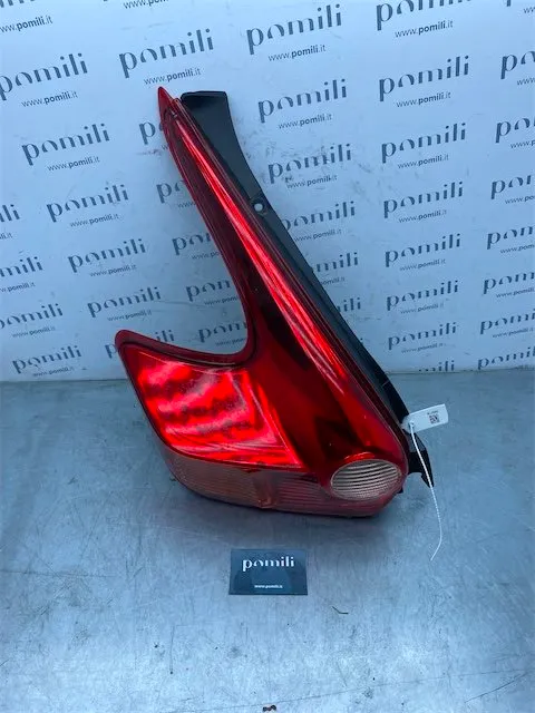 Pomili Fanaleria Fanale posteriore Nissan Juke F15E sinistro