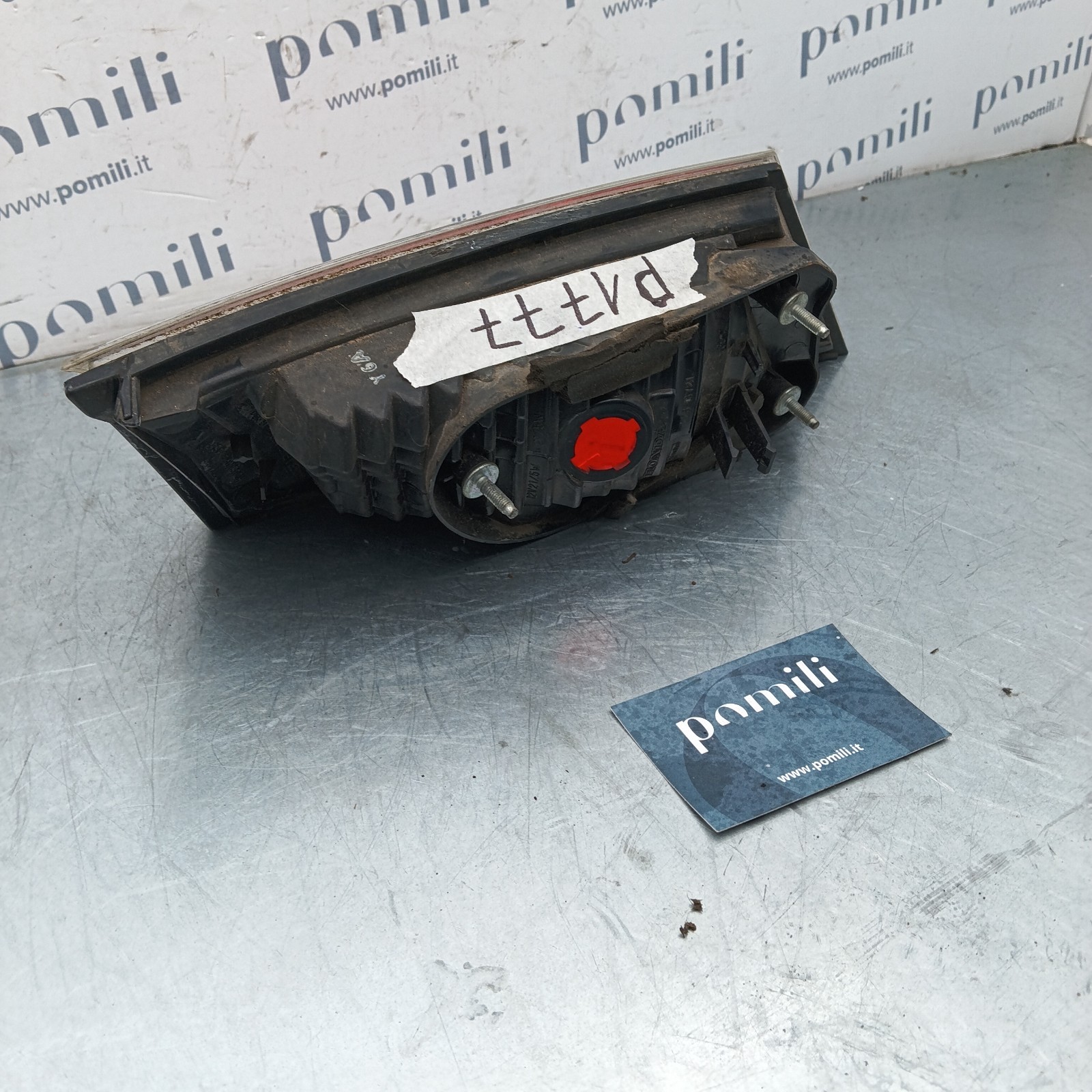 Pomili Fanaleria Fanale destro portellone Honda Civic VIII 226-16721 usato