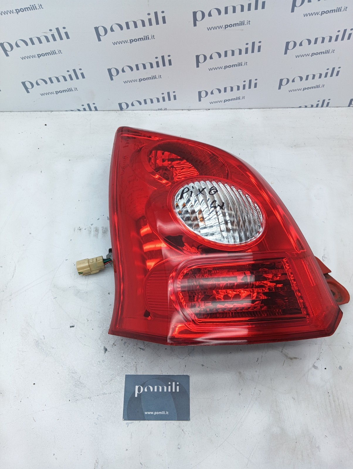Pomili Fanaleria fanale posteriore sinistro Nissan Pixo 35604M68K10 usato