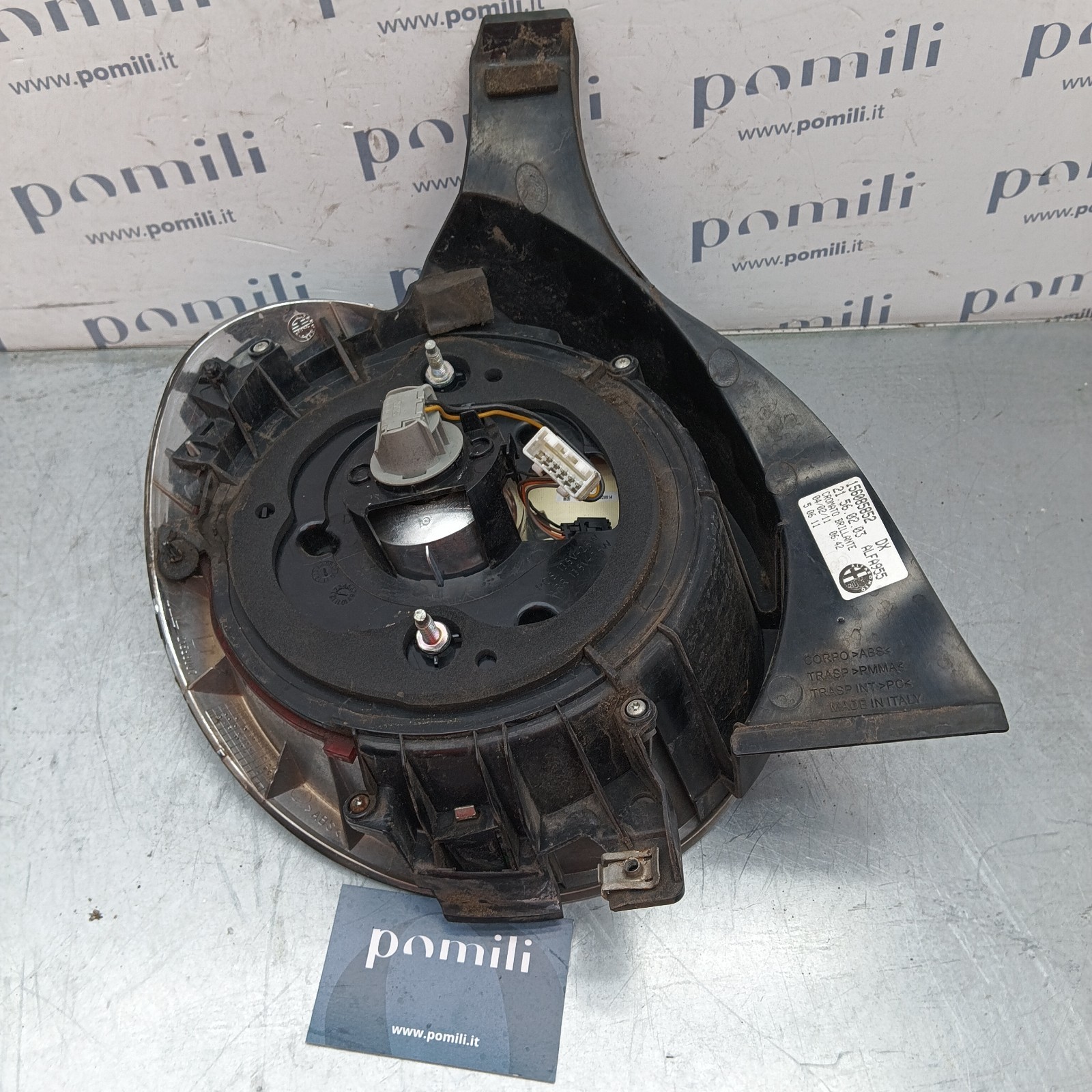 Pomili Fanaleria Alfa Romeo Mito fanale posteriore destro cromato usato