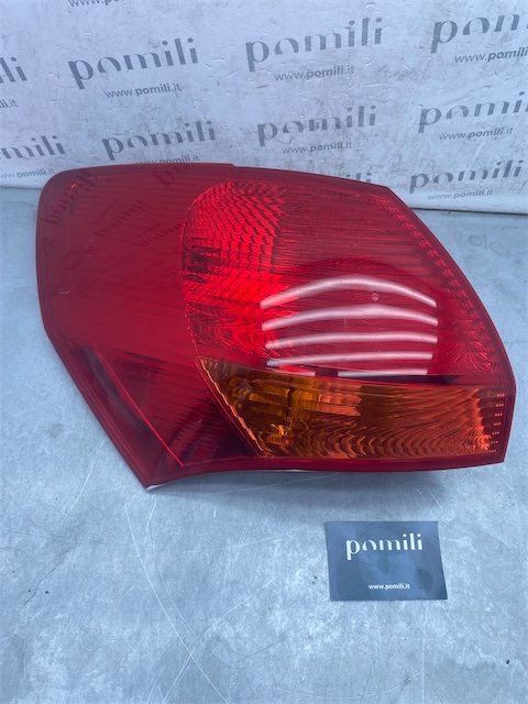 Pomili Fanaleria Kia Venga fanale posteriore sinistro
