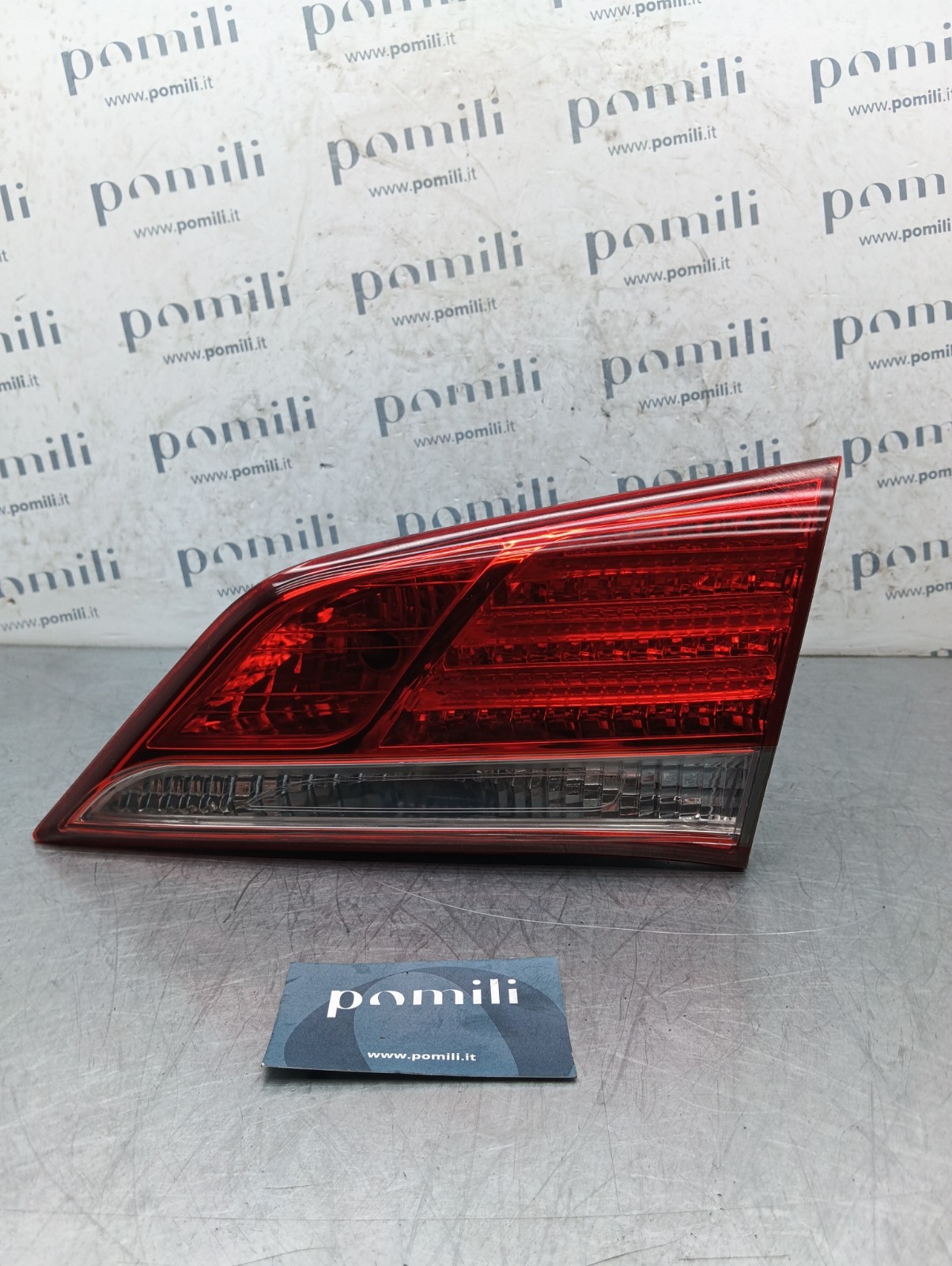 Pomili Fanaleria Hyundai I40 92404-3Z300 fanale posteriore interno destro usato