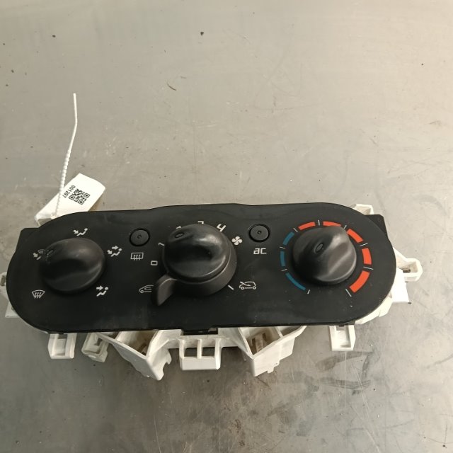 Pomili Climatizzazione Blocco comando climatizzazione Renault Twingo 2a Serie (06/07>02/12<)