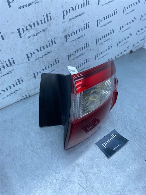 Pomili Fanaleria Ford C-Max CB7 fanale posteriore destro esterno