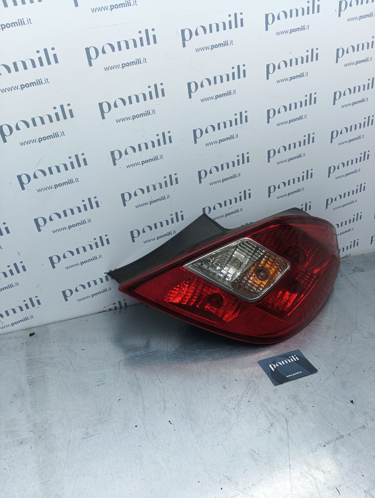 Pomili Fanaleria Opel Corsa D 13269051 fanale posteriore destro usato