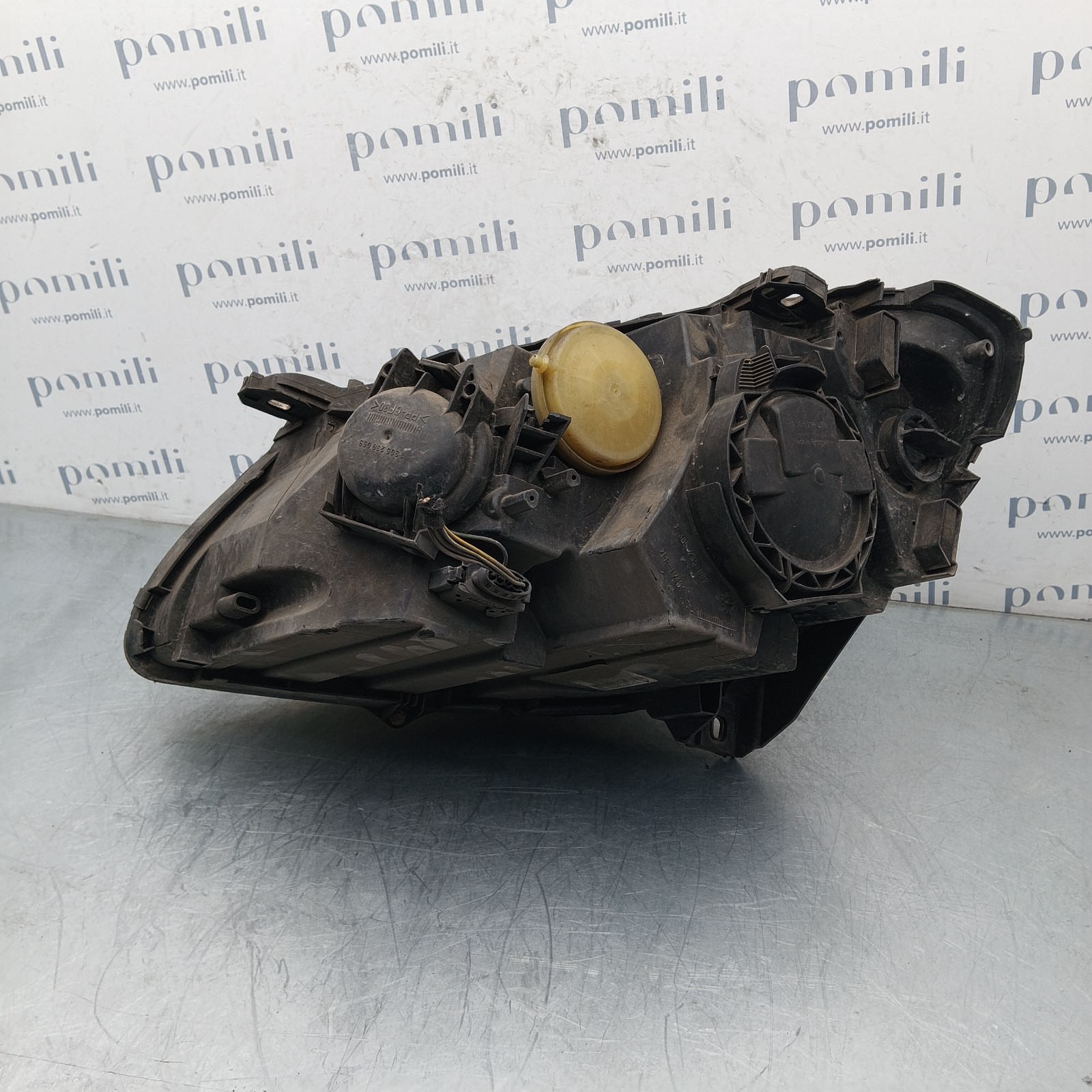 Pomili Fanaleria Faro anteriore Mercedes Classe B W245 A1698201861 destro usato