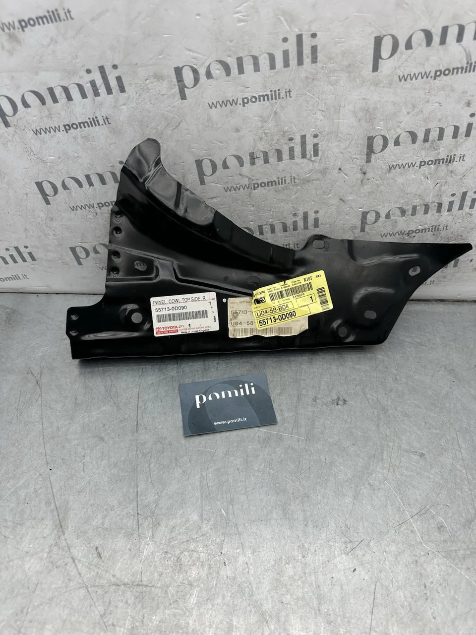 Pomili Cristalli Toyota Yaris 55713-0D090 pannello vasca tergicristalli destro