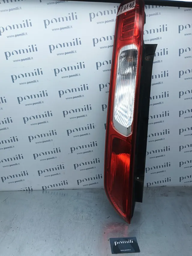 Pomili Fanaleria Ford Focus 4M5113405A fanale posteriore sinistro usato