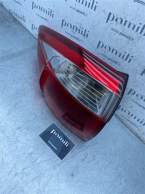 Pomili Fanaleria Ford C-Max CB7 fanale posteriore sinistro esterno