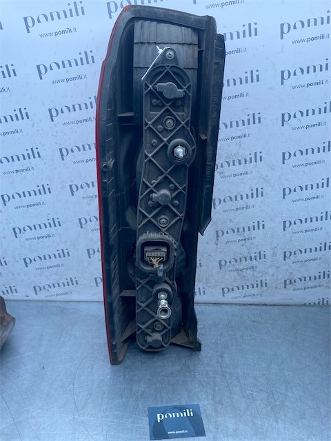 Pomili Fanaleria Peugeot Boxer Furgone fanale posteriore destro