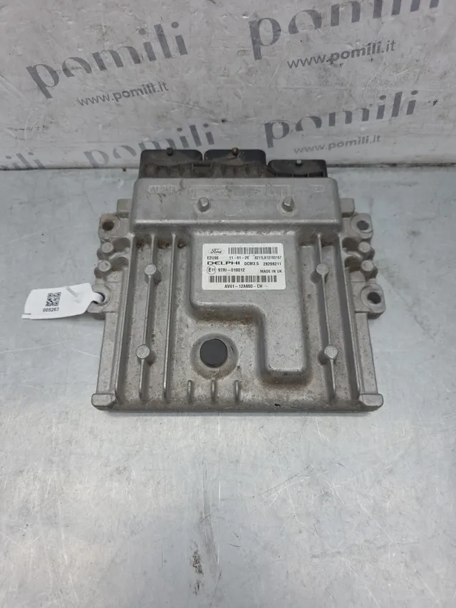 Pomili Motorini avviamento, alternatori, ECU e cavi AV41-12A650-CH centralina motore diesel Ford Kuga I usata