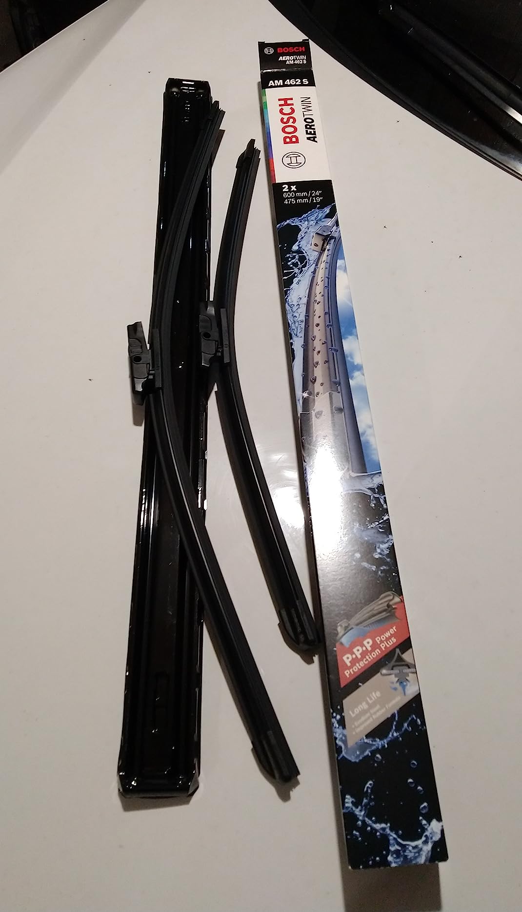 Bosch Spazzole tergicristallo AM462S Aerotwin set 2 pezzi anteriori piatte