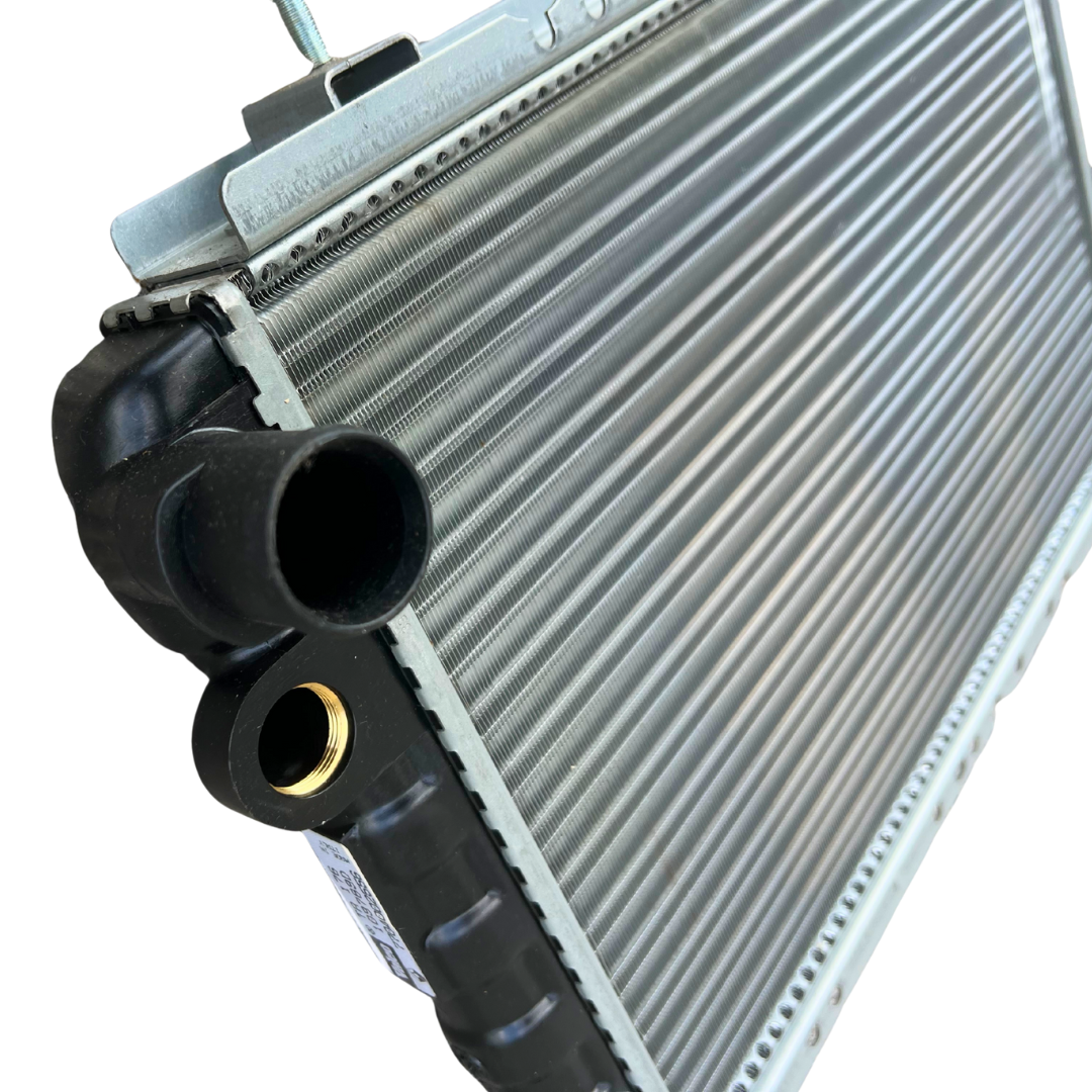 Valeo Radiatori 883282 Renault 5 radiatore motore