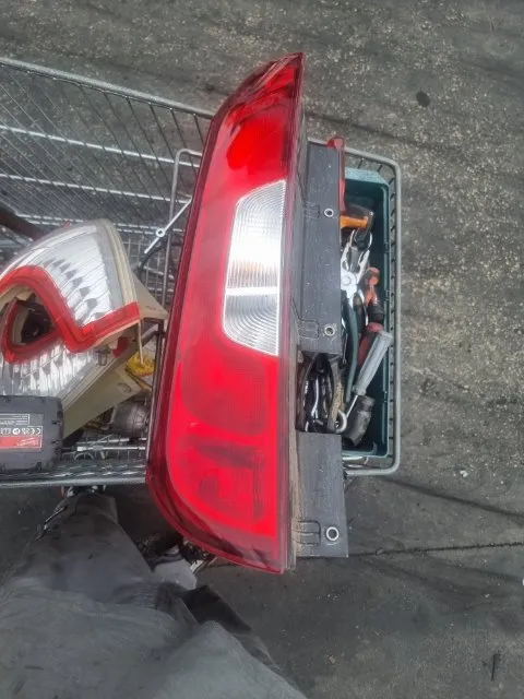 Pomili Fanaleria fanale posteriore sinistro Fiat Doblò Cargo 4V
