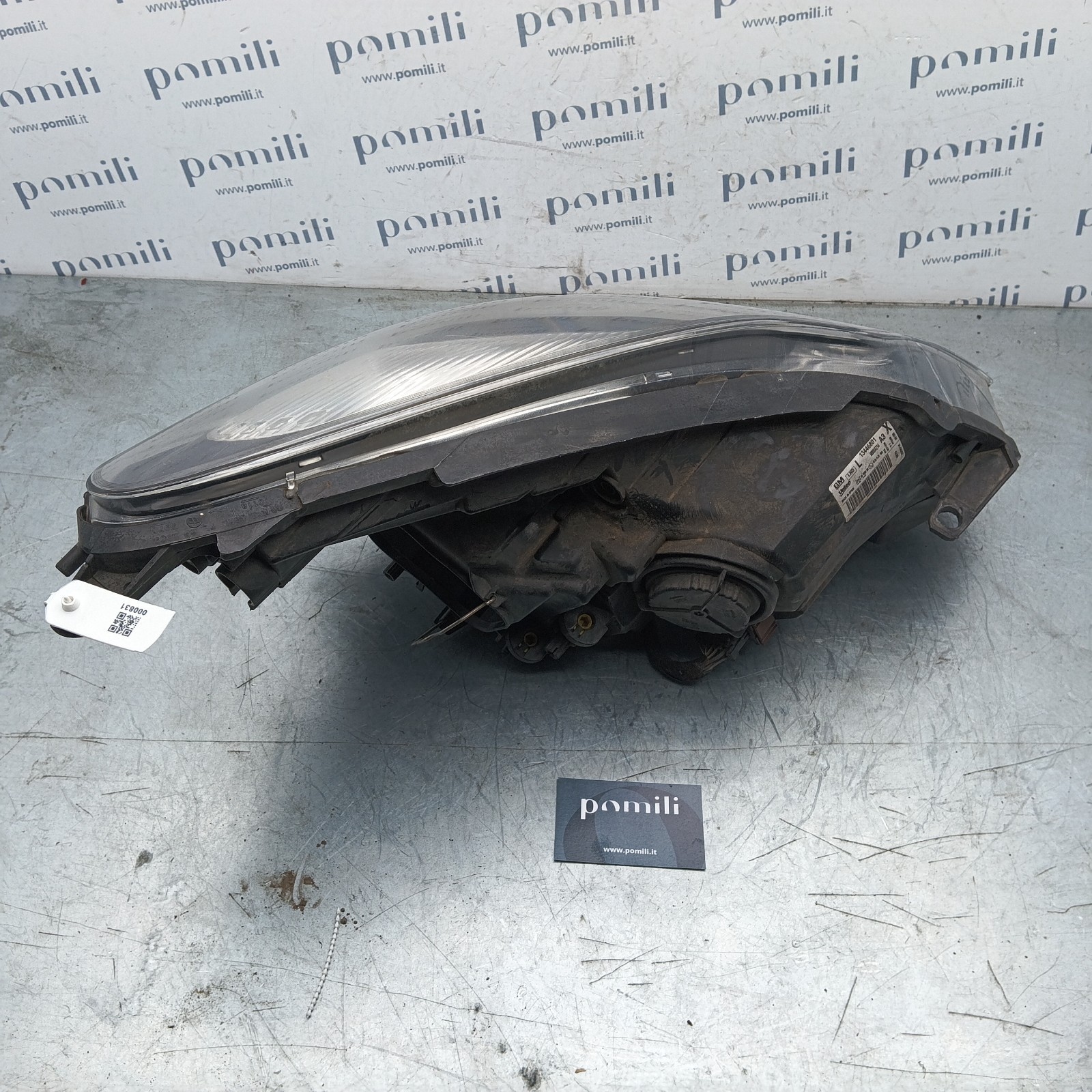 Opel Corsa D restyling 13446801 faro anteriore sinistro usato