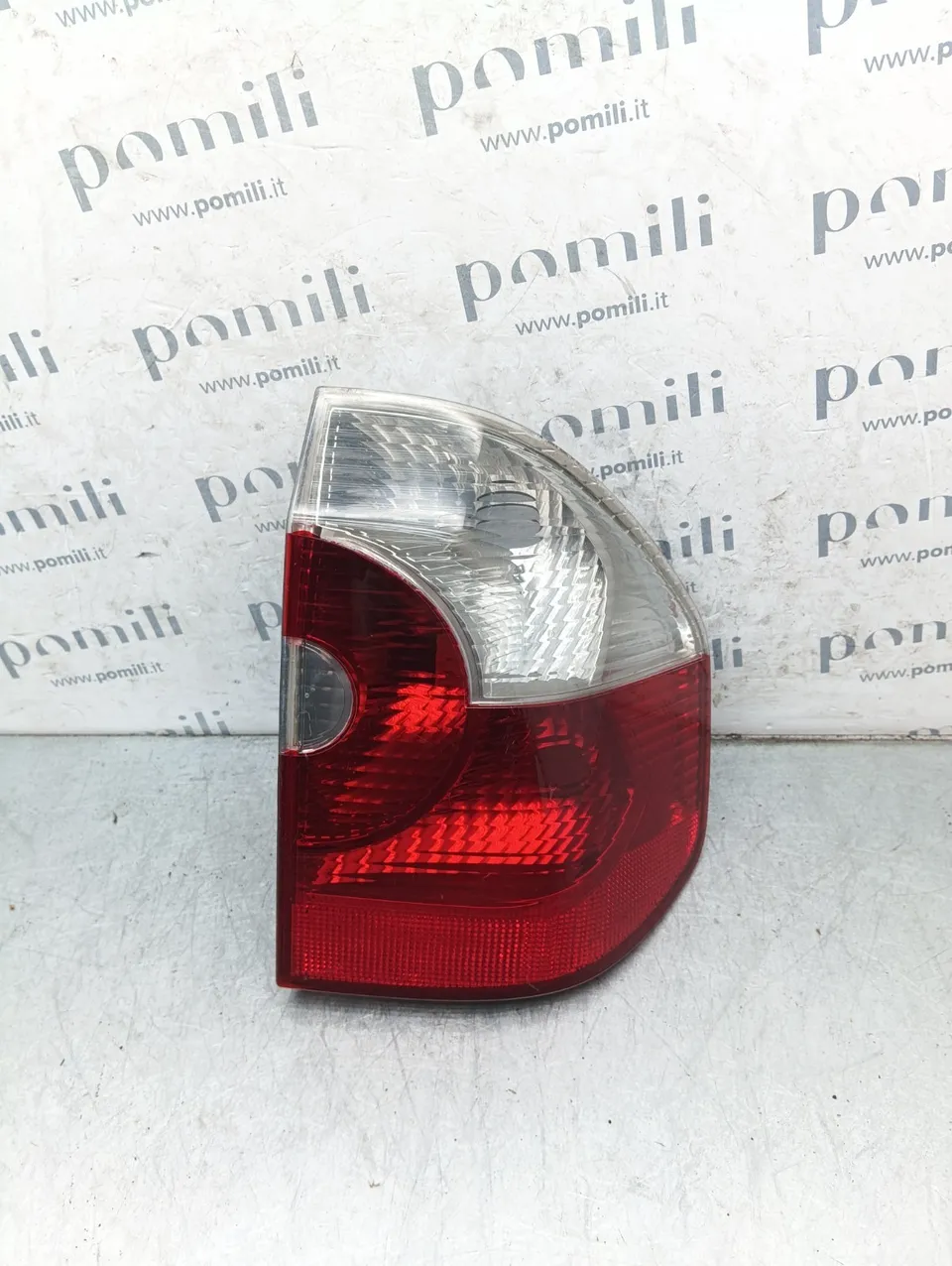 Pomili Fanaleria X3 fanale posteriore destro usato
