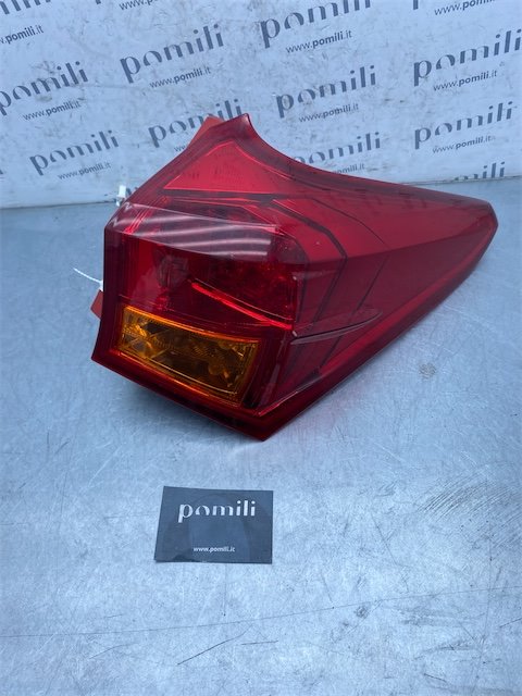 Pomili Fanaleria Toyota Auris fanale posteriore esterno destro