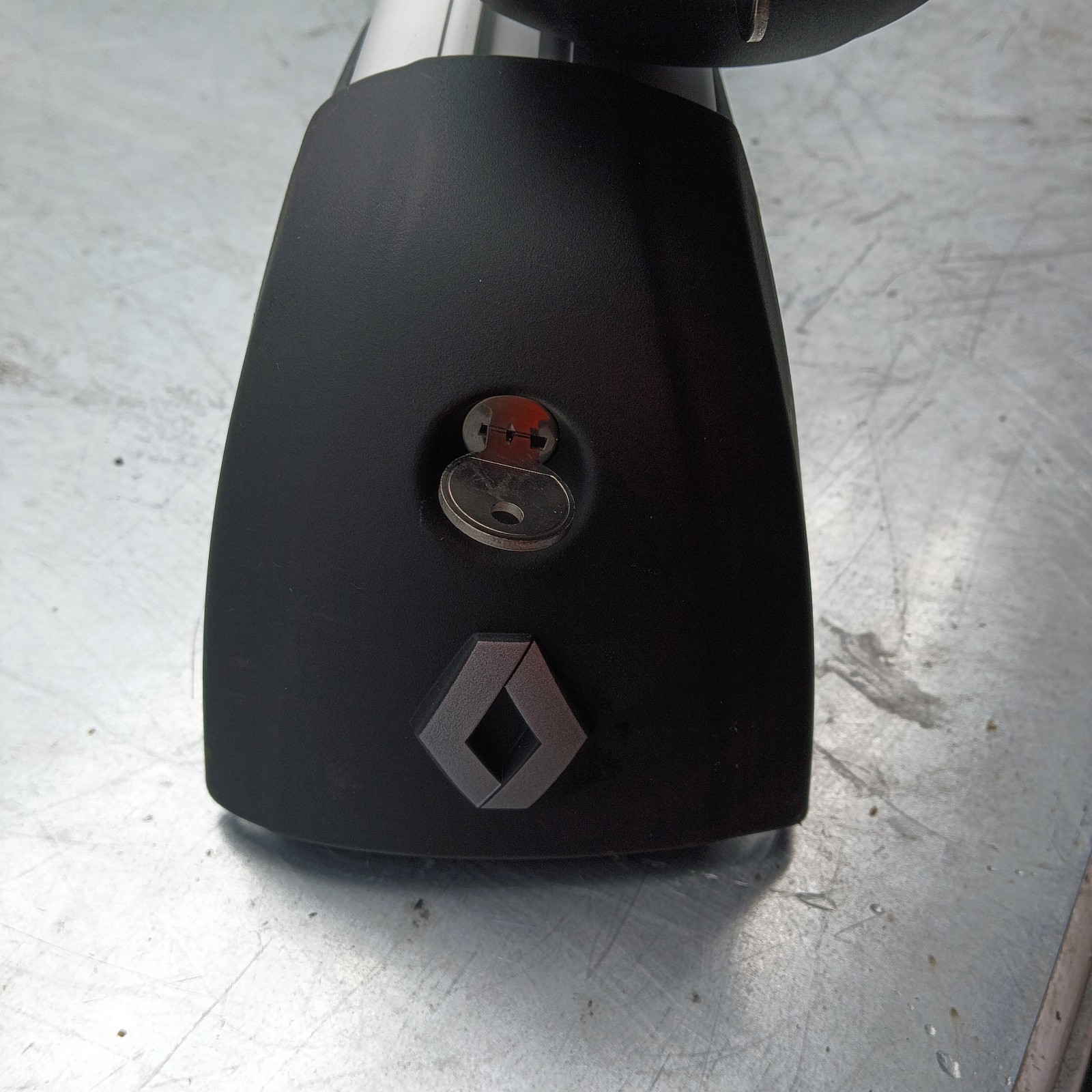 Pomili Lamierati esterni Barre portapacchi trasversali Renault Scenic IV 8201622112