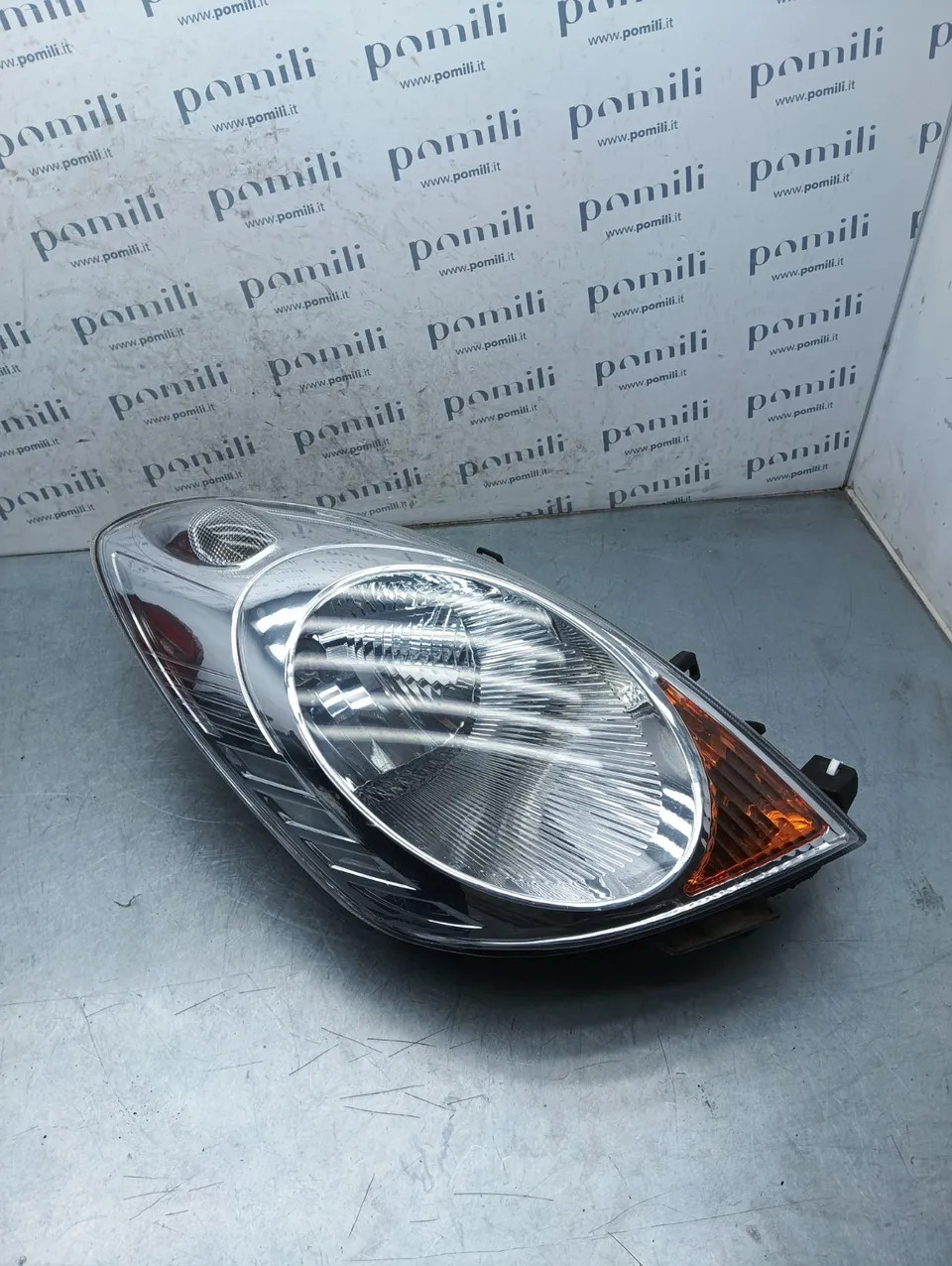 Pomili Fanaleria Nissan Note E11 08-215-11B5R-M faro anteriore destro