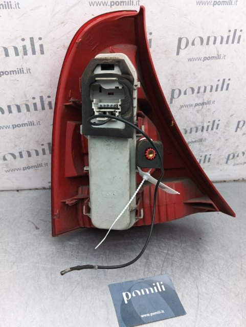 Pomili Fanaleria Renault Clio 2a Serie fanale posteriore destro