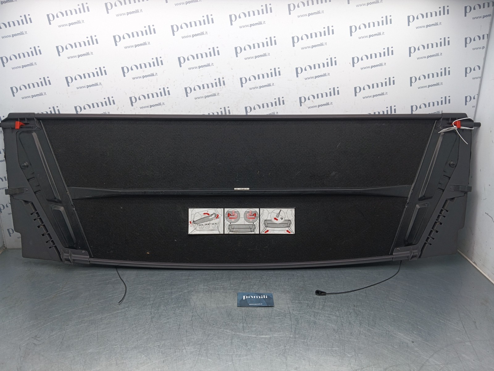 Pomili Rivestimenti interni Mercedes-Benz Classe A cappelliera A1686900049 usata